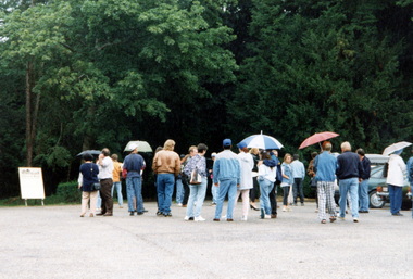 Besammlung vor dem Chteau du Breuil
Rassemblement devant le Chteau du Breuil
Meeting in front of the Chteau du Breuil